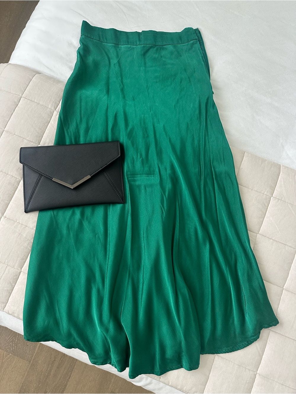 DO+BE Emerald Green A-Line Satin Midi Skirt